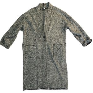 Cozy Uniqlo grey sweater coat size large